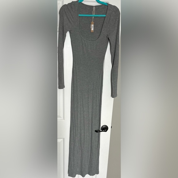 SKIMSNWTSoft Lounge Long Sleeve Dress in Heather Grey S -  mordernwear.com
